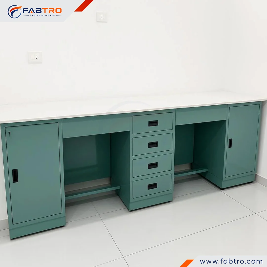 Lab Furniture Manufacturers in Agra